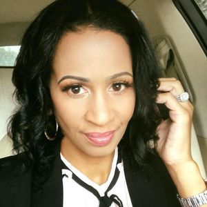 Meet your Posher, Bee